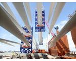 Loading wind turbine blades for USA