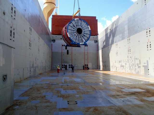 Loading reels in Le Trait, France » Global Marine Surveyors